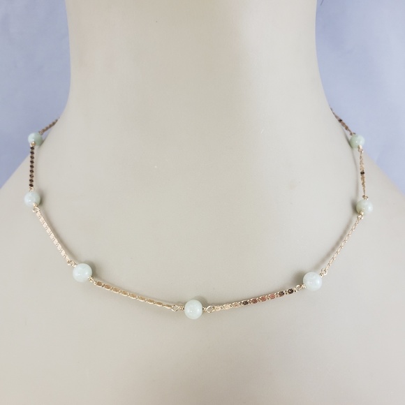 Vintage 14 Karat Yellow Gold and Jadeite Station Necklace #15665 - Picture 6 of 7